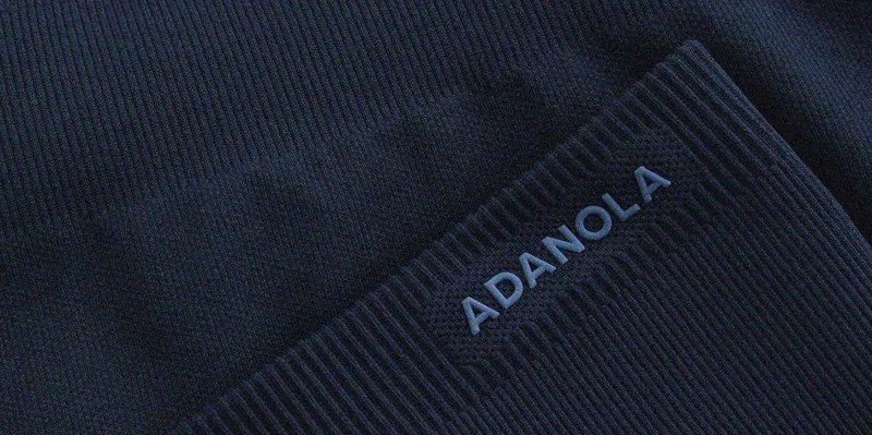 Classic Seamless - Navy Blue