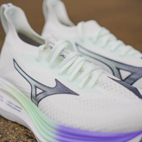 Mizuno Neo Zen