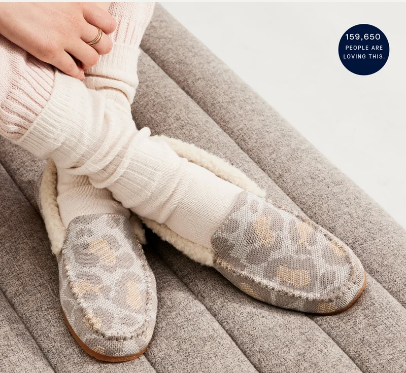 SLIPPERS ON SALE