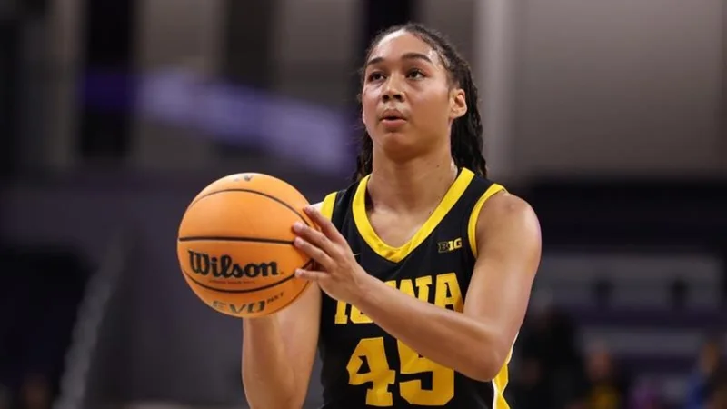 Highlights: Iowa survives Maryland’s comeback bid