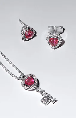 Pandora Timeless jewellery