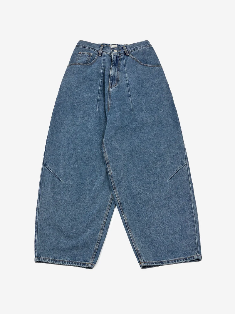 Image of Estudio Niksen Dart Balloon Jean - Blue