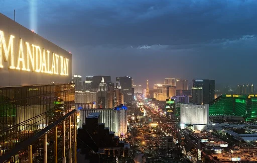 Book and save on your trip to Vegas