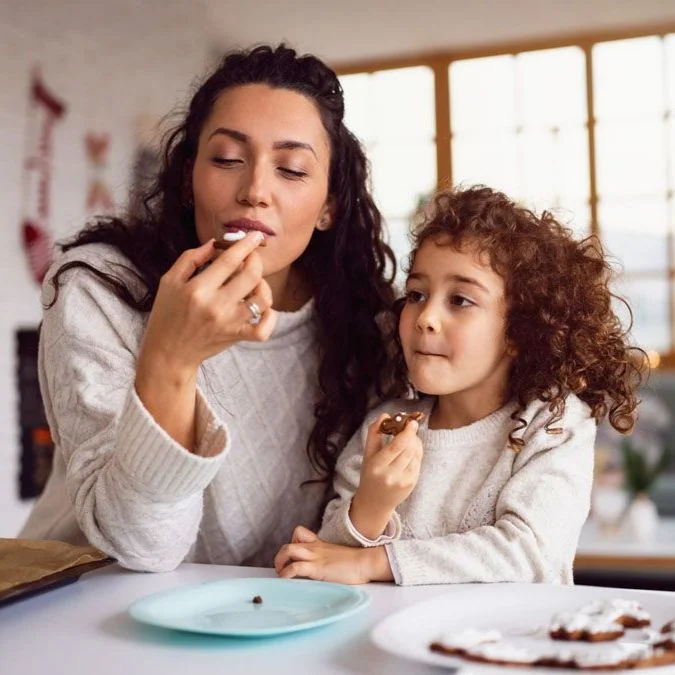 Emily Oster Explains Why You Shouldn't Make Big Decisions "Before a Gel"