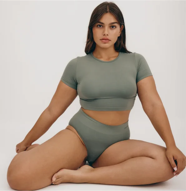 Smooth High-Leg Briefs