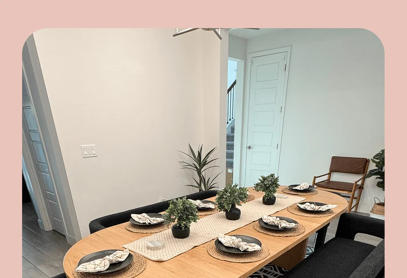 Round Table