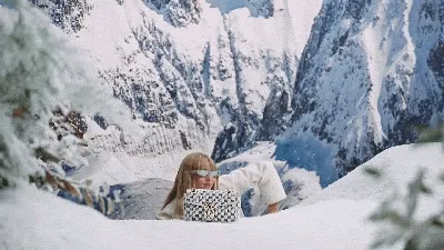 Travel bag Discover more on the Gucci website