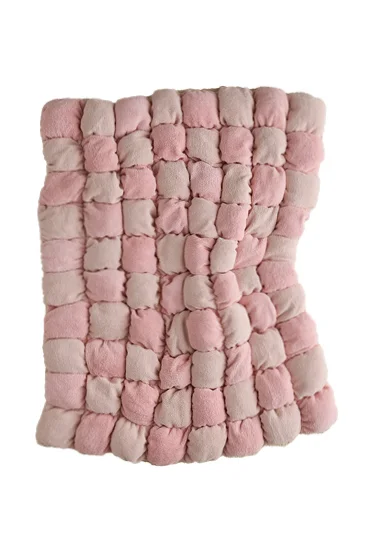 IMAGE-BLANKET QUILT
