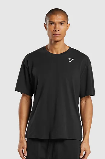 Essential oversized t-shirt.