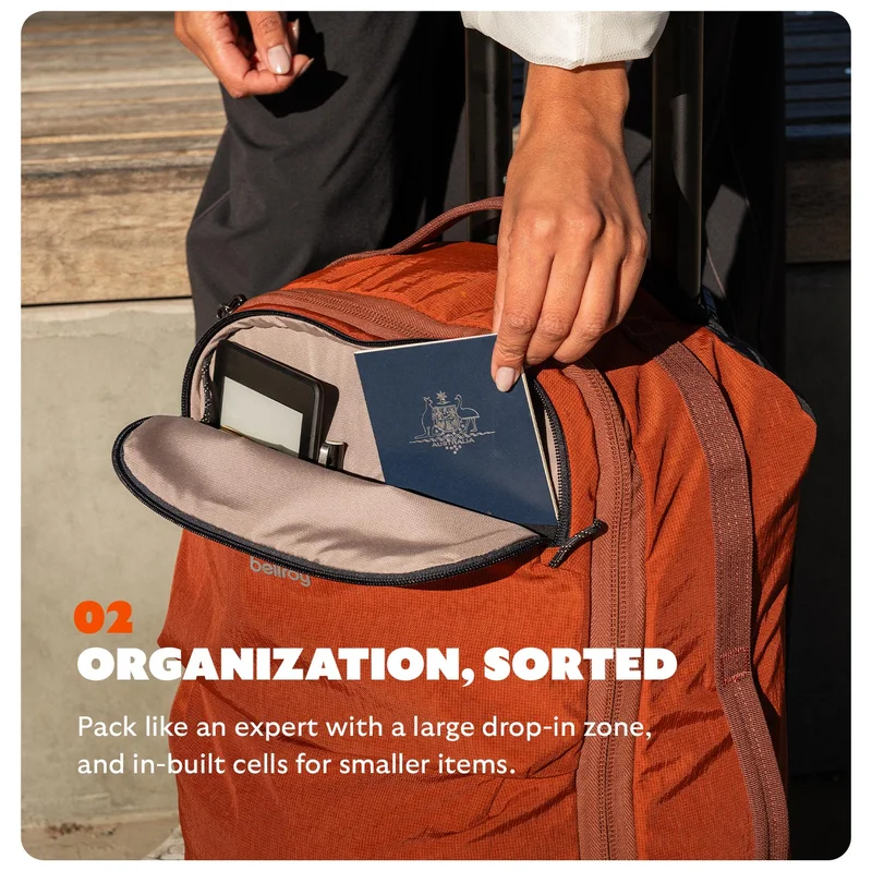 Organization, sorted. Pack like an expert with a large drop-in zone, and in-built cells for smaller items.