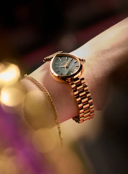 EM1203-57X Citizen Rainell on wrist