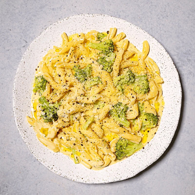Cheesy Broccoli Pasta
