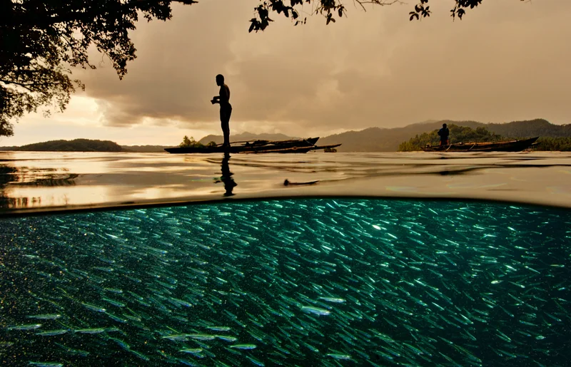 Papuan fishermen in Indonesia