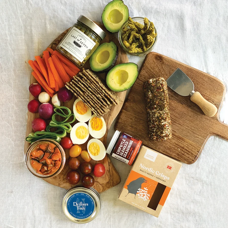 Holiday Snack Board Gift Set
