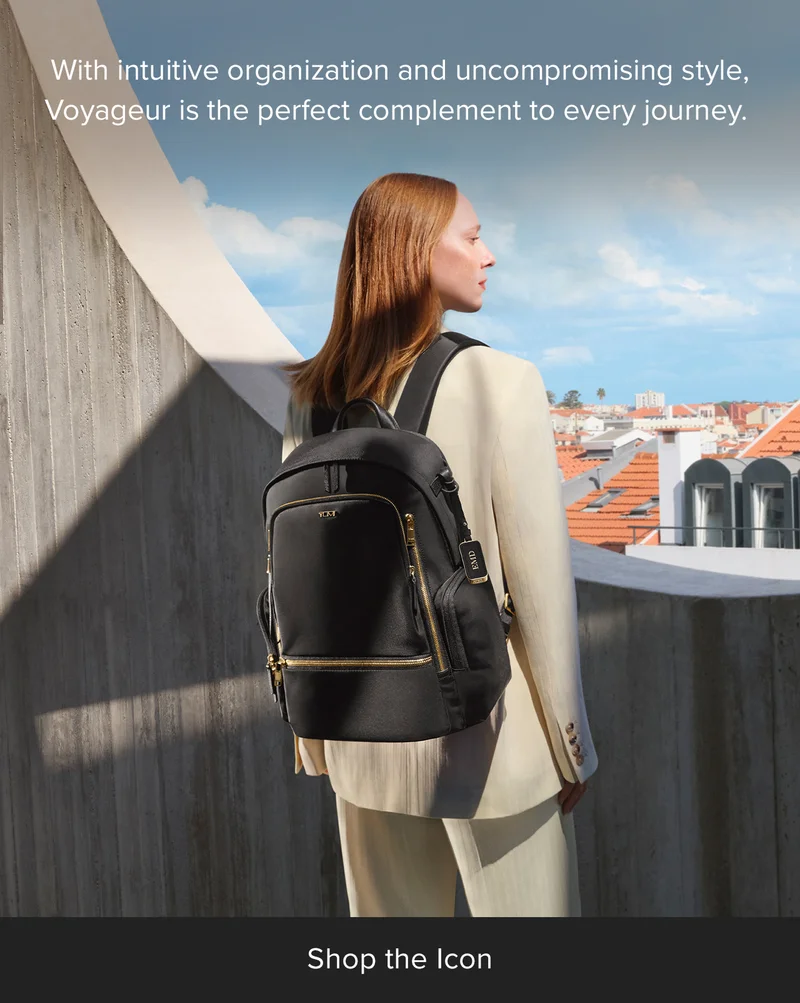 With intuitive organization and uncompromising style, Voyageur is the perfect complement to every joruey.