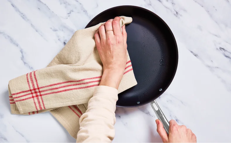 Carbon nonstick