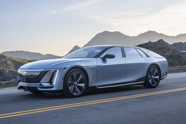 ✨ A First Look at Cadillac's Wild and Ultra-Luxurious CELESTIQ