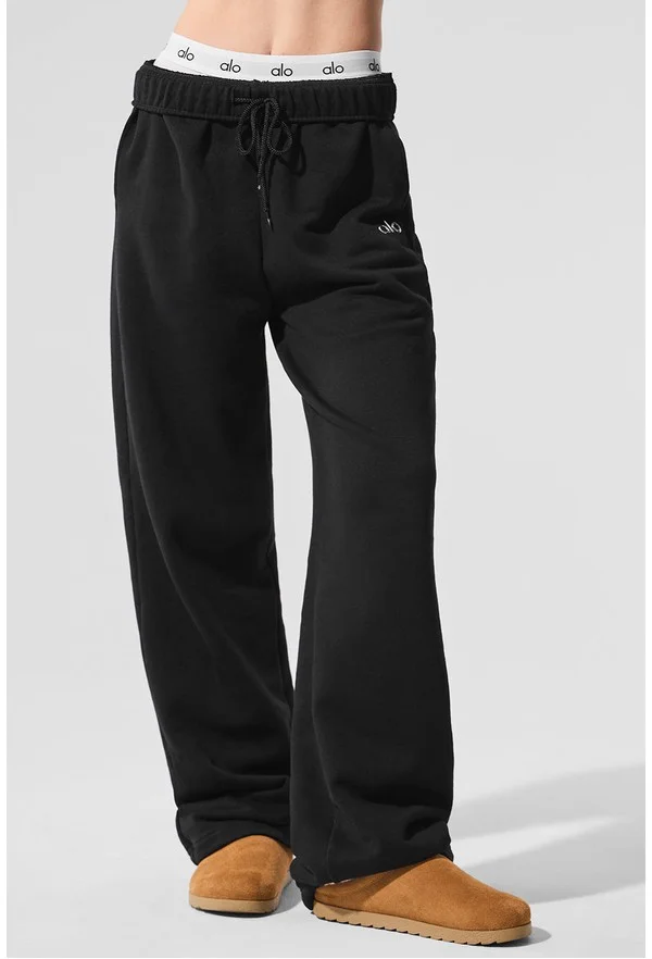Accolade Straight Leg Sweatpant - Black - Black / XXS