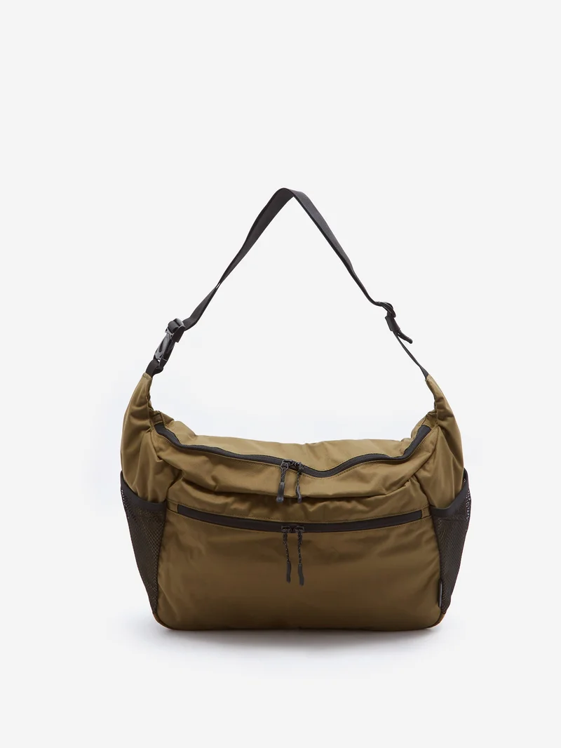 Image of Snow Peak Everyday Use Middle Shoulder Bag W - Brown