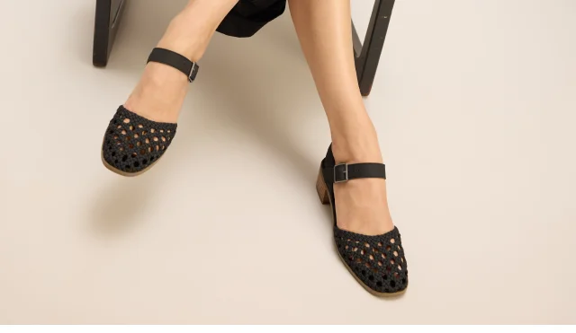 Jaclyn Black Heel - Image