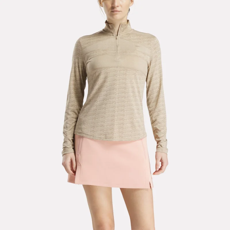 Image of Women's Long Sleeve Engineered Vector Jacquard 1/4 Zip Golf Pullover Top