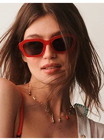 red sunglasses