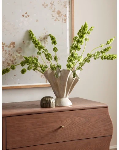 Darcia Vase-Ivory