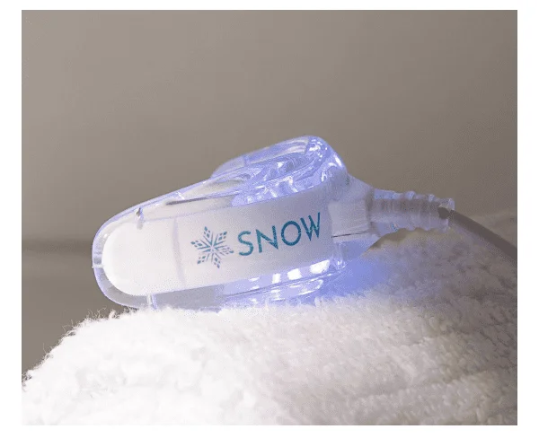 SNOW