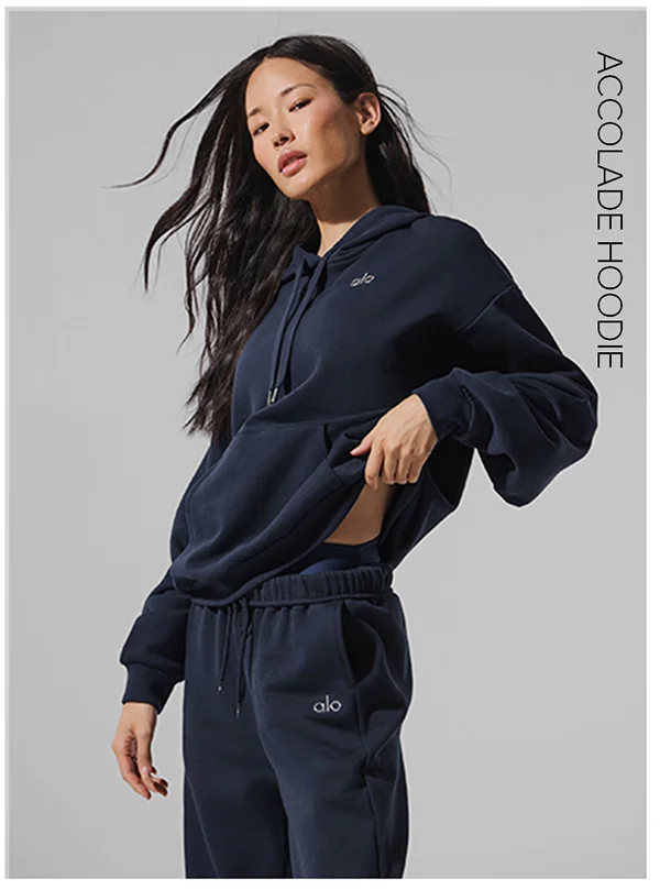 ACCOLADE HOODIE