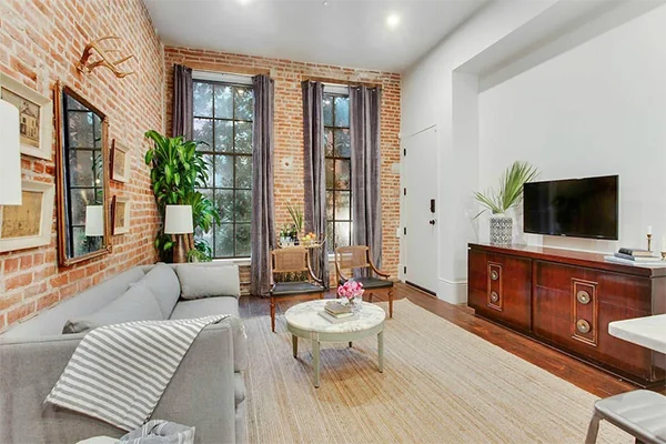 Enjoy the spacious comfort of a private home in New Orleans, Louisiana.