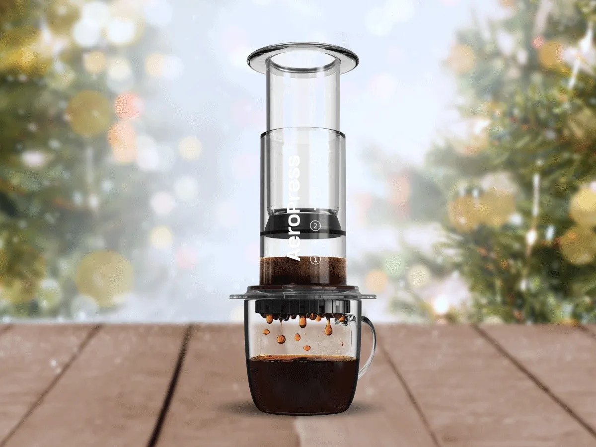 Animation of AeroPress Clear products in a holiday setting