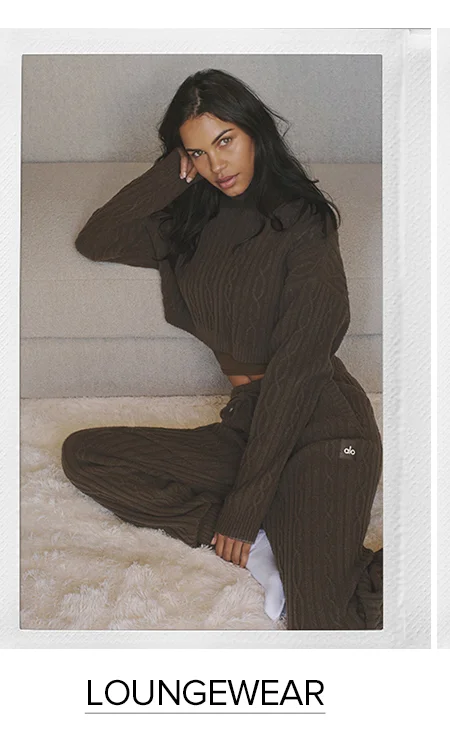 LOUNGEWEAR