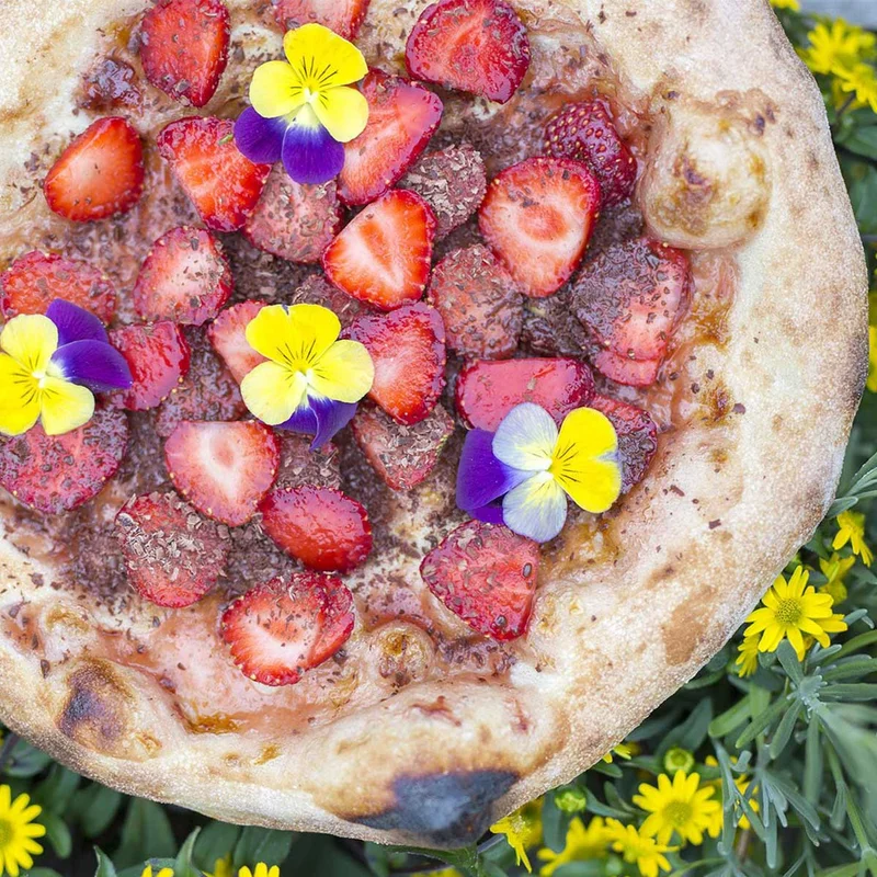 Strawberry and Dark Chocolate Pizza