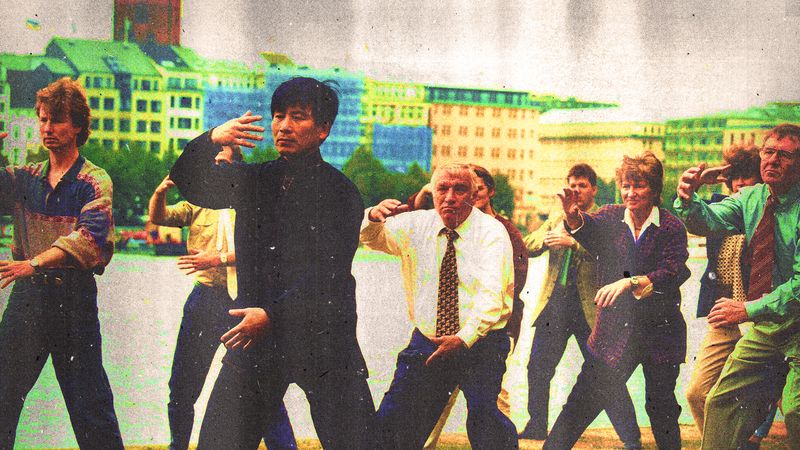 Image may contain: tai chi, Koichi Kawakita, Horst-Dieter Höttges, People, Person, Clothing, Pants, Formal Wear, Suit, and Adult