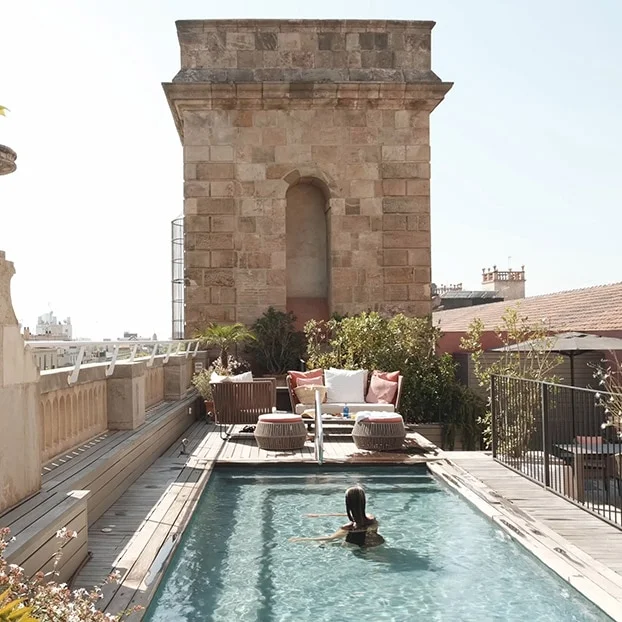 Members save 10% or more on over 100,000 hotels worldwide with Member Prices, including our best-loved properties.