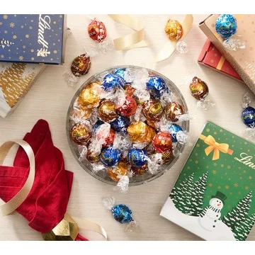 SH12/7 Lindt LINDOR 125pc Assorted Truffles w/5 Holiday Boxes