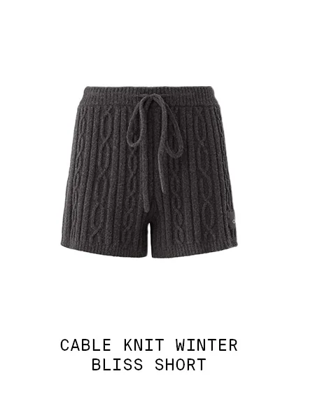 CABLE KNIT WINTER BLISS SHORT