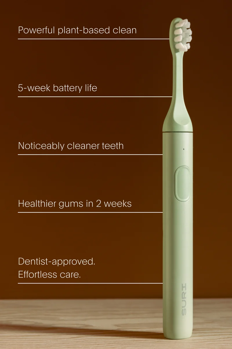powerful plant-based clean /// 5-week battery life /// noticeably cleaner teeth /// healthier gums in weeks /// dentist-approved. effortless care.