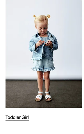Display images to show real-time content