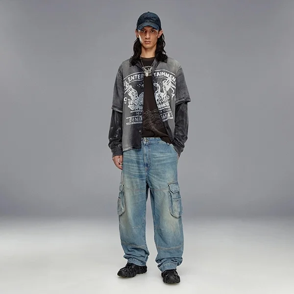 The 90s-Inspired Denim