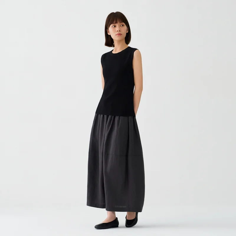 Image of Light Knit Sleeveless Sweater