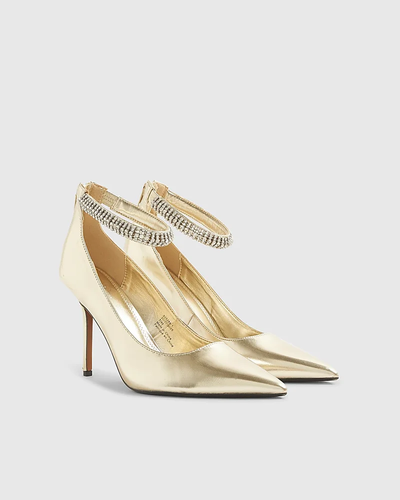 Shop Shoes & Boots