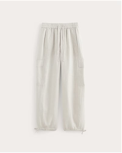 [Image]The Cargo Curve Pant in Linen | Natural Chambray