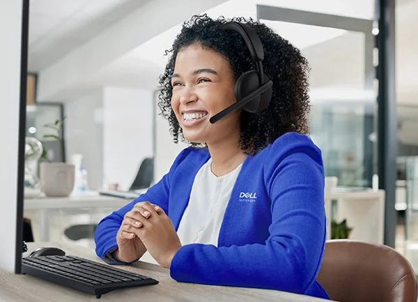 Woman working at Dell PC Support