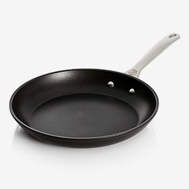 30% off select Le Creuset® toughened non-stick cookware‡