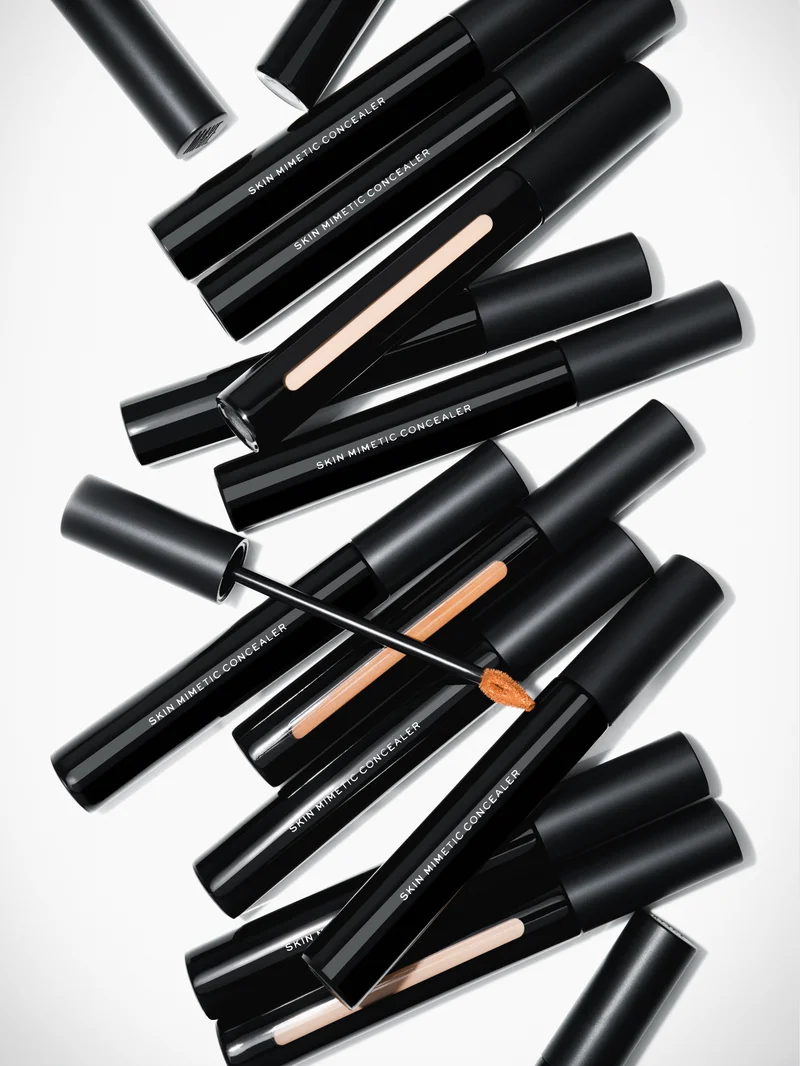 skin mimetic concealer