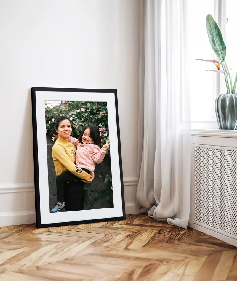 Photo of Mom and Daughter, perfectly framed.