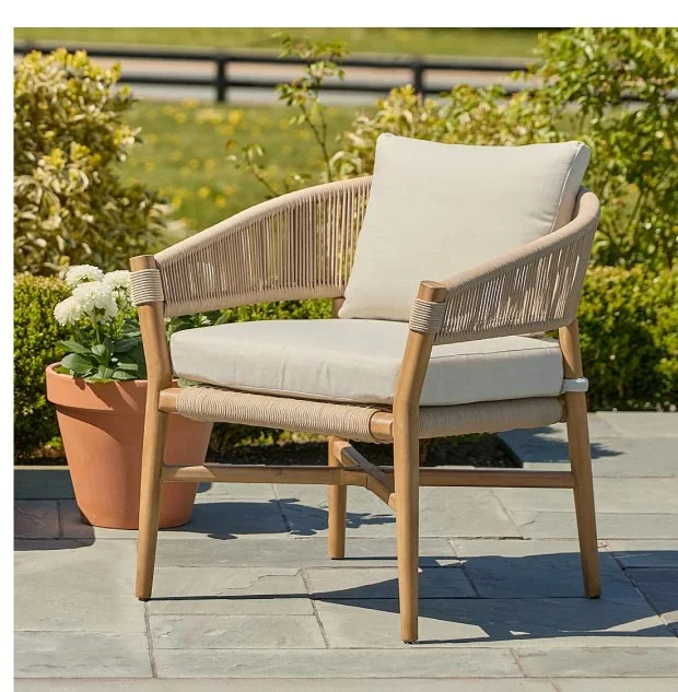 Makali Lily White Lounge Chair.