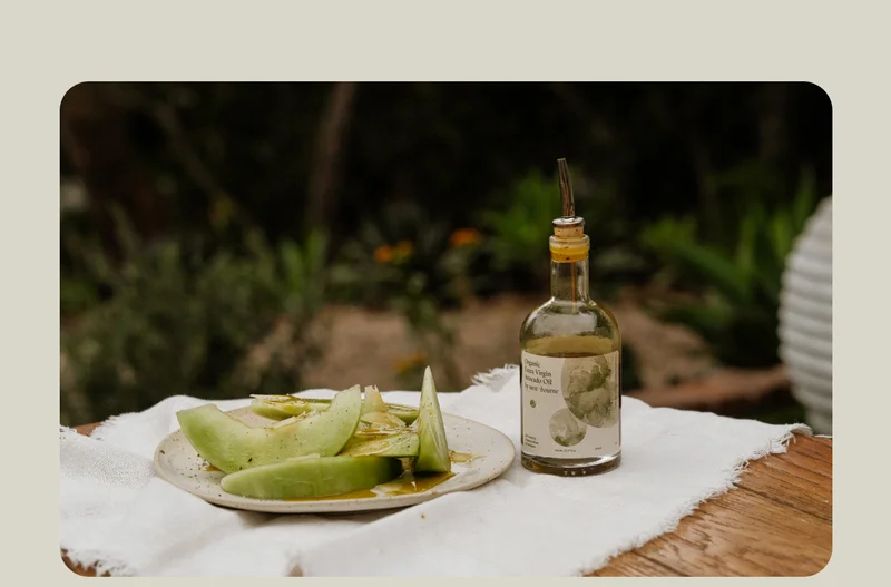 Organic Extra Virgin Avocado Oil Image