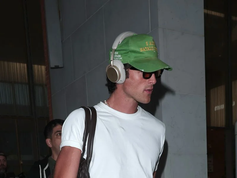 VENICE, ITALY - AUGUST 28: Jacob Elordi arrives at Marco Polo Airport on August 28, 2025 in Venice, Italy. (Photo by Jacopo M. Raule/Getty Images for Bottega Veneta)